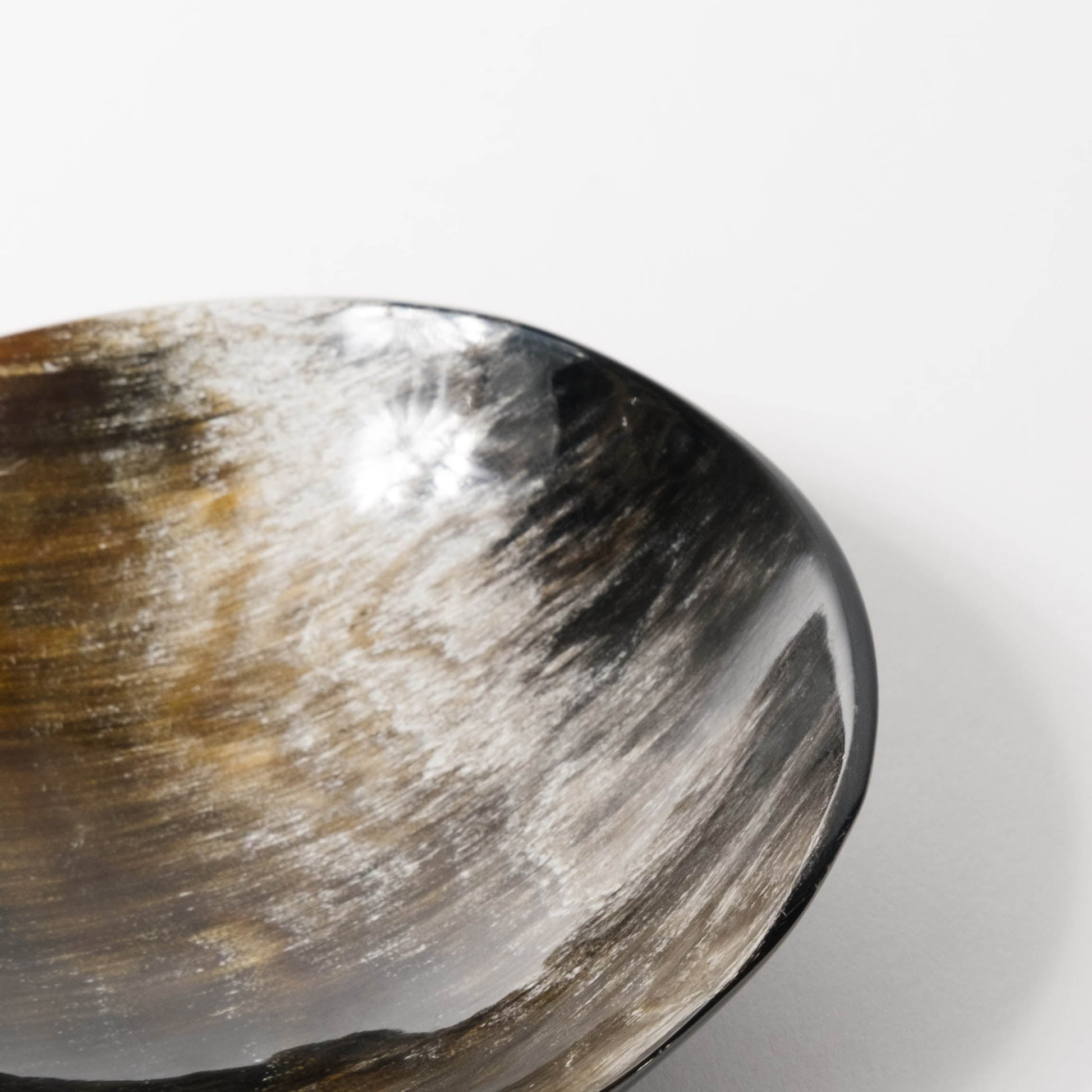 Cow Horn Bowl - Round Common Things